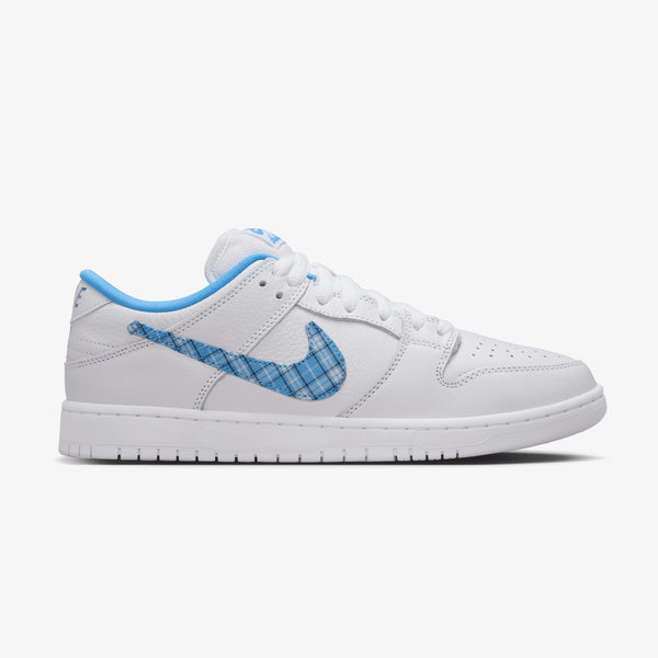 専用 Nicole Hause × Nike SB Dunk Low Pro Nicole Hause Nike SB Dunk Low Pro Victory of The People