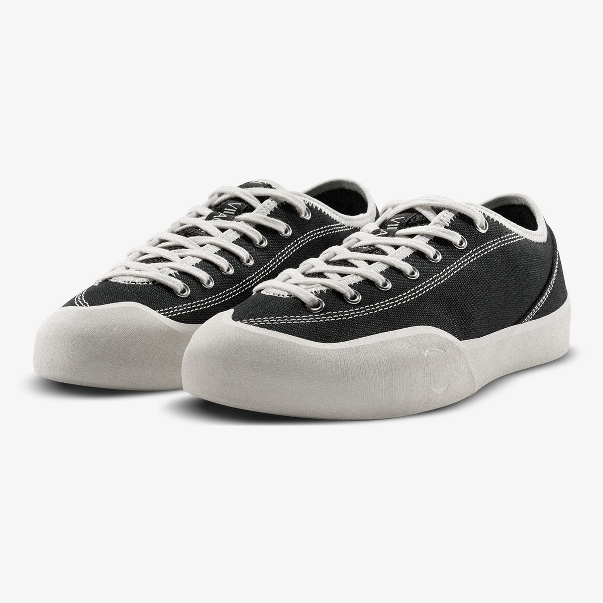 Village PM 1.30PM (Black/Whisper White)