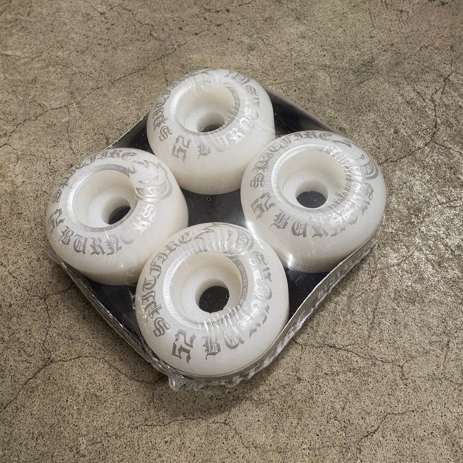  - Spitfire Burner Wheel 52mm (Silver/White)