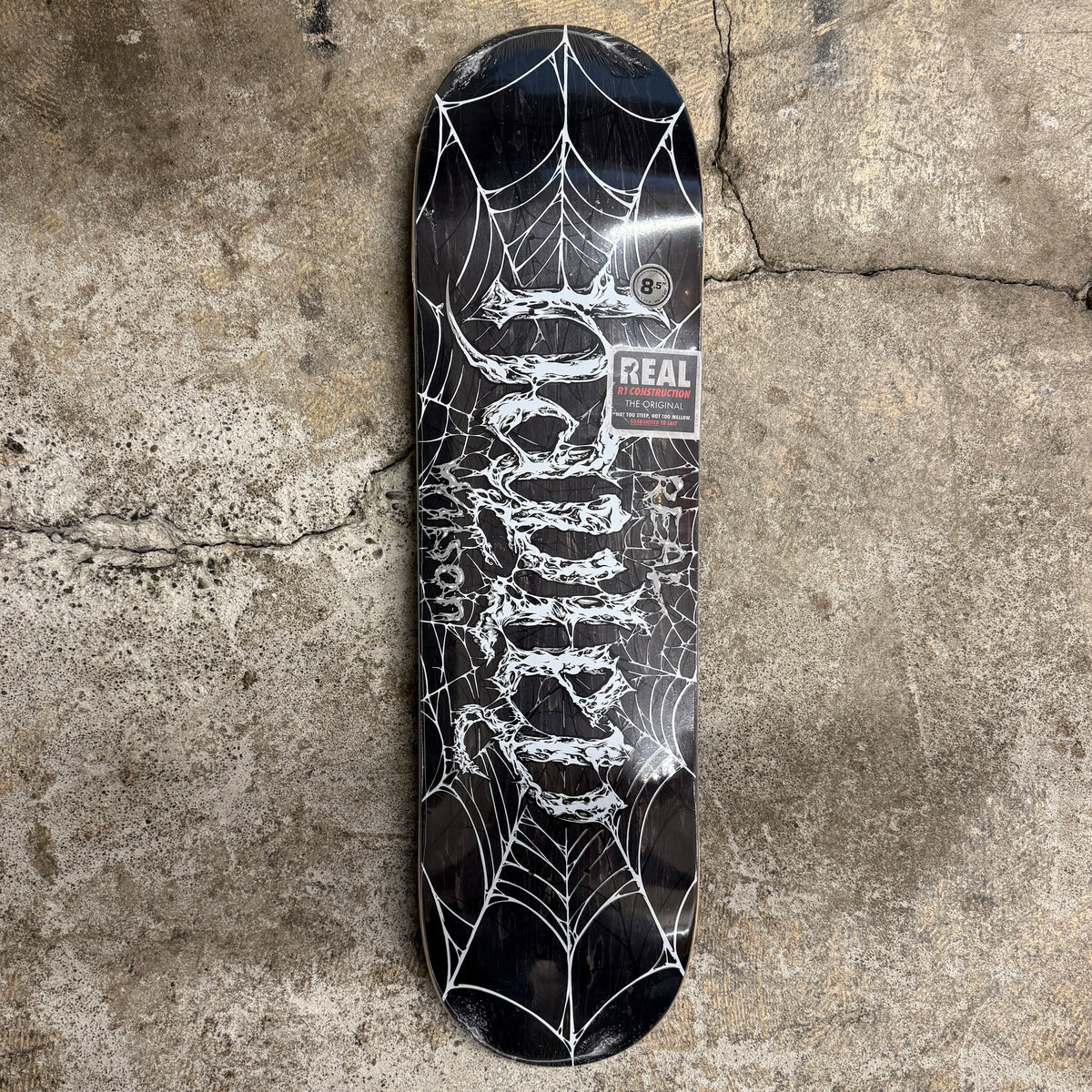 Hayley Secret Pro Oval Deck 8.5