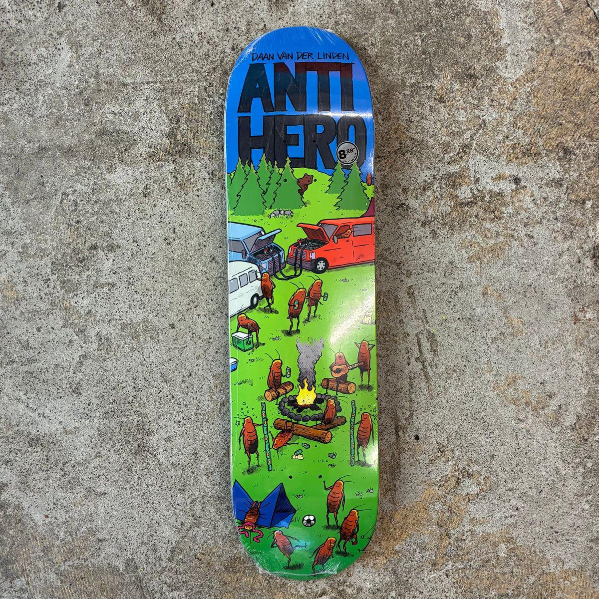 Antihero Daan Roached Out II Deck 8.28