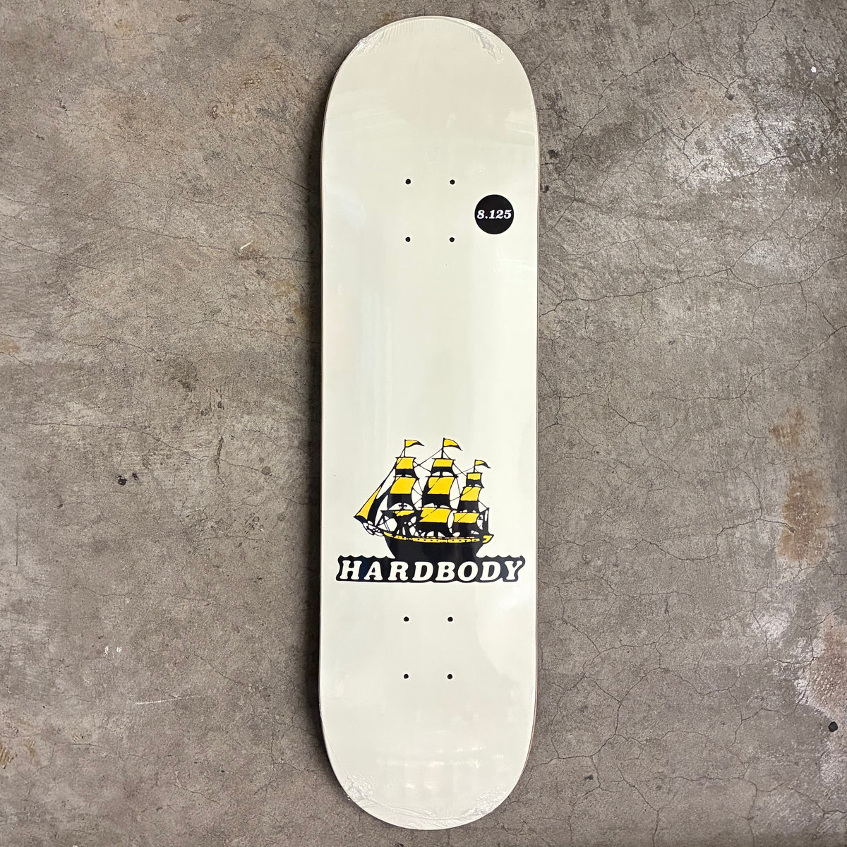 Hardbody Sailing Deck 8.125