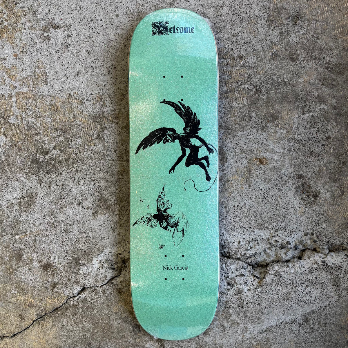 Paradox On Island Deck 8.38