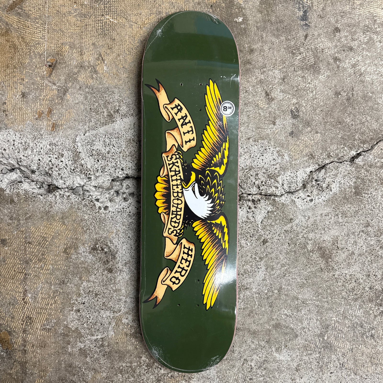  - Eagle Team Deck 8.38