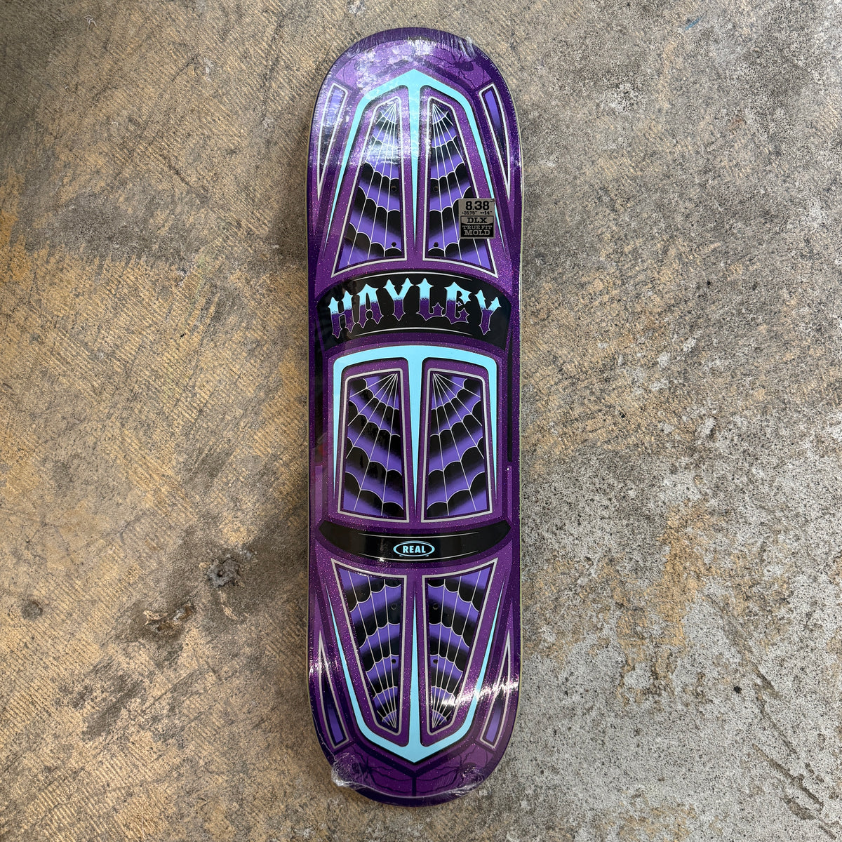 Real Hayley Threadline True Fit Deck 8.38