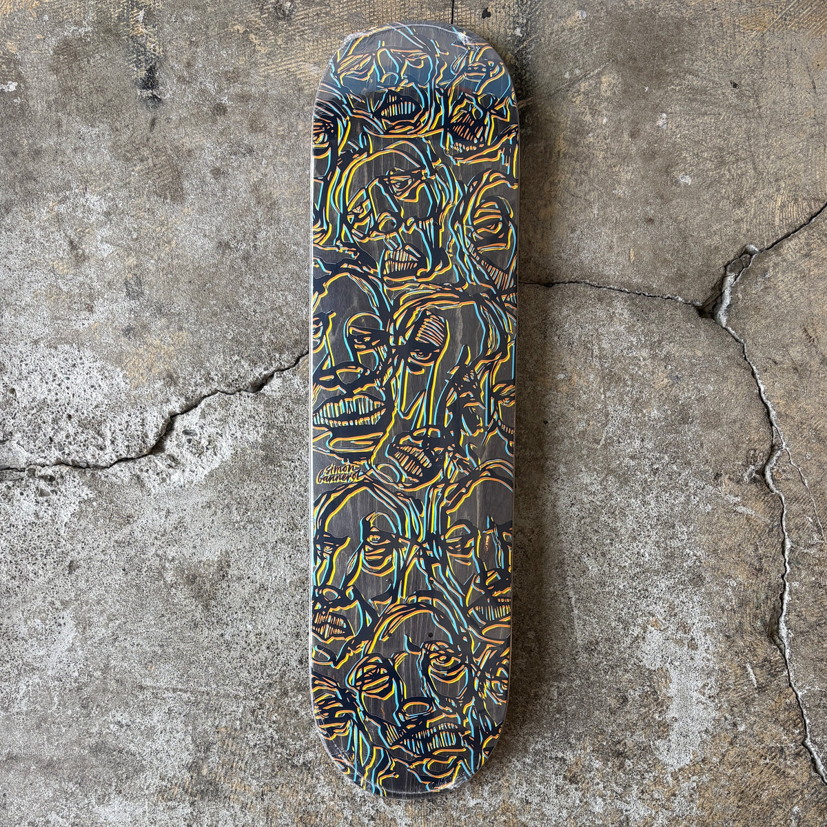 Girl Simon Metropolitan Deck 8.25