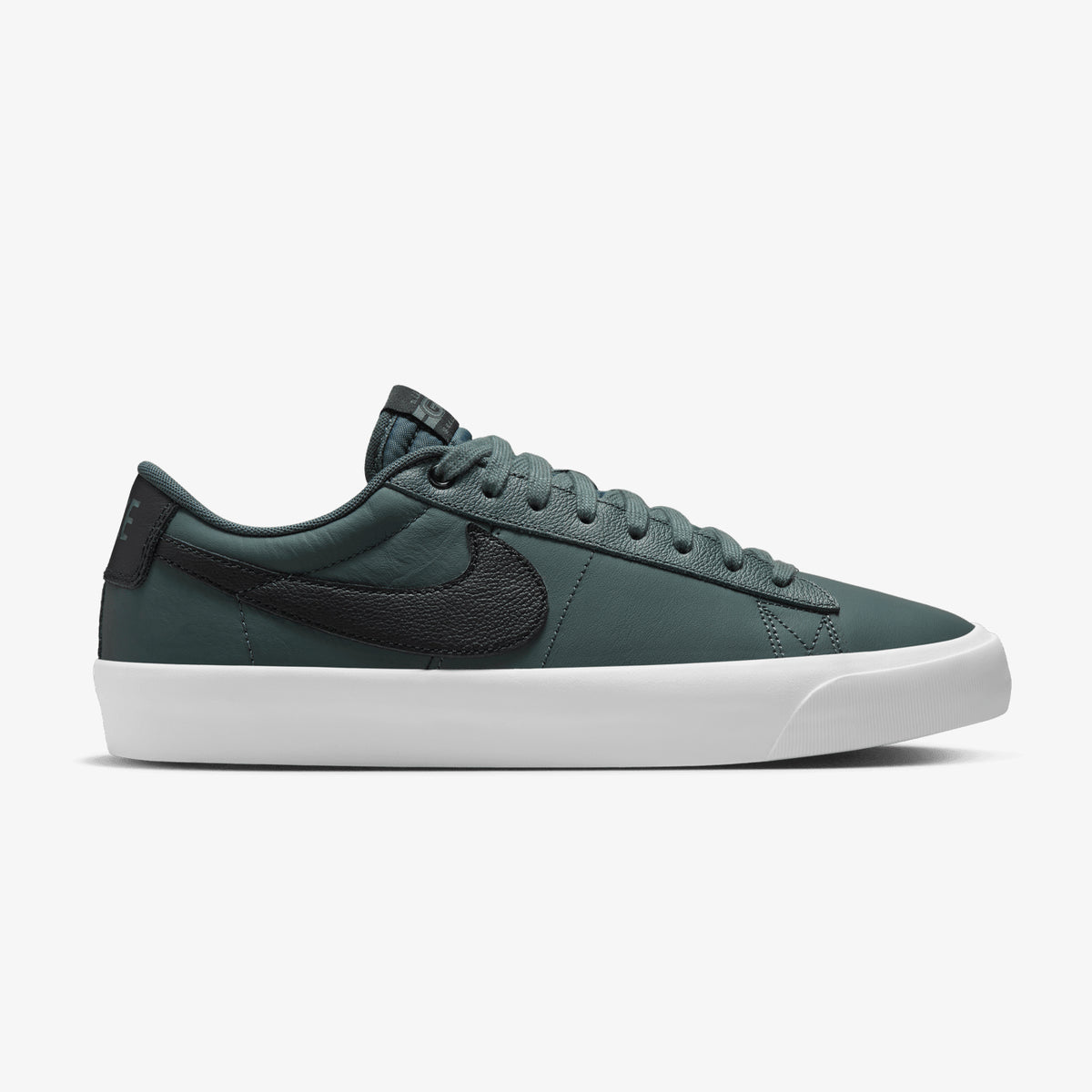 Blazer Low GT (Green/Black)