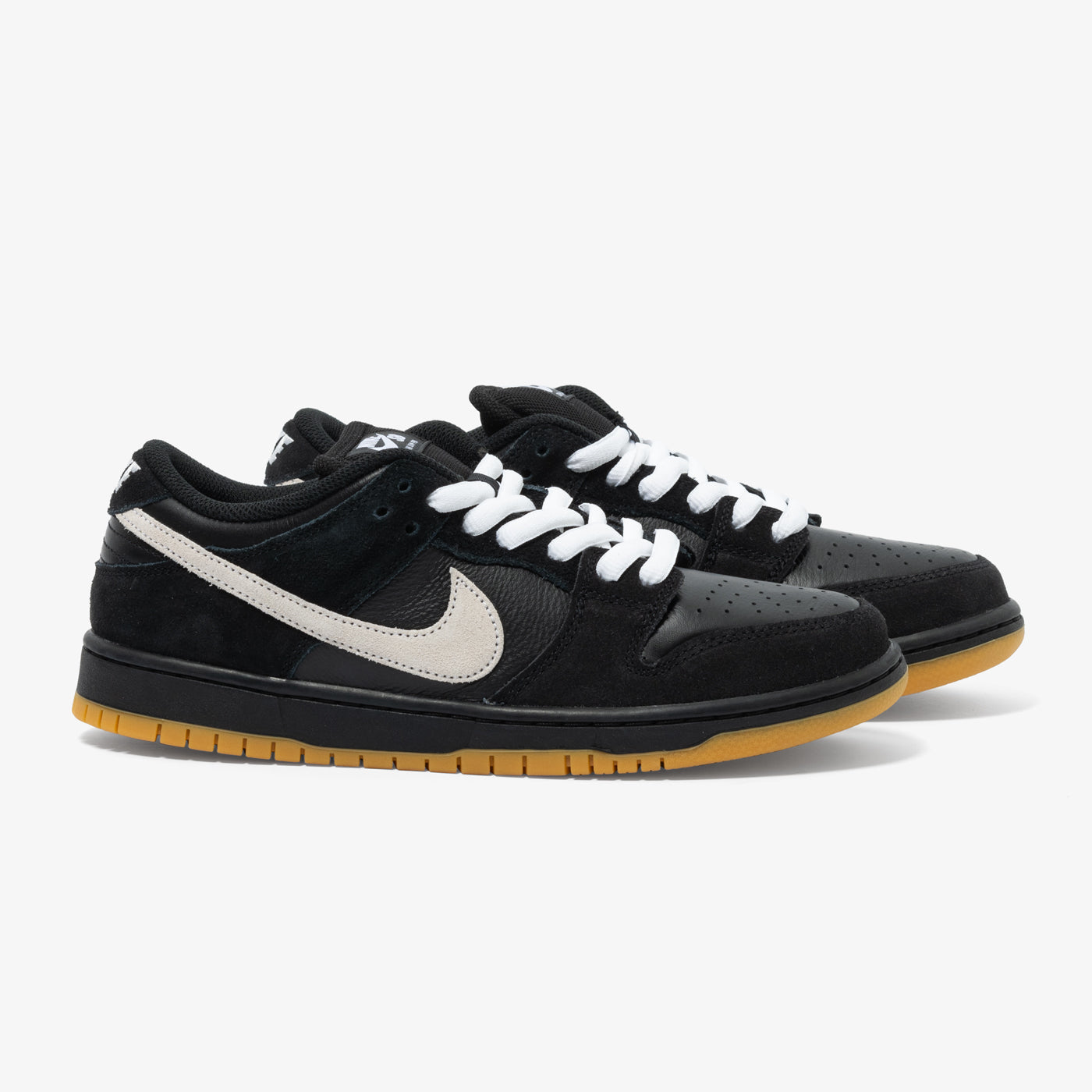  - Dunk Low (Black/White/Gum)