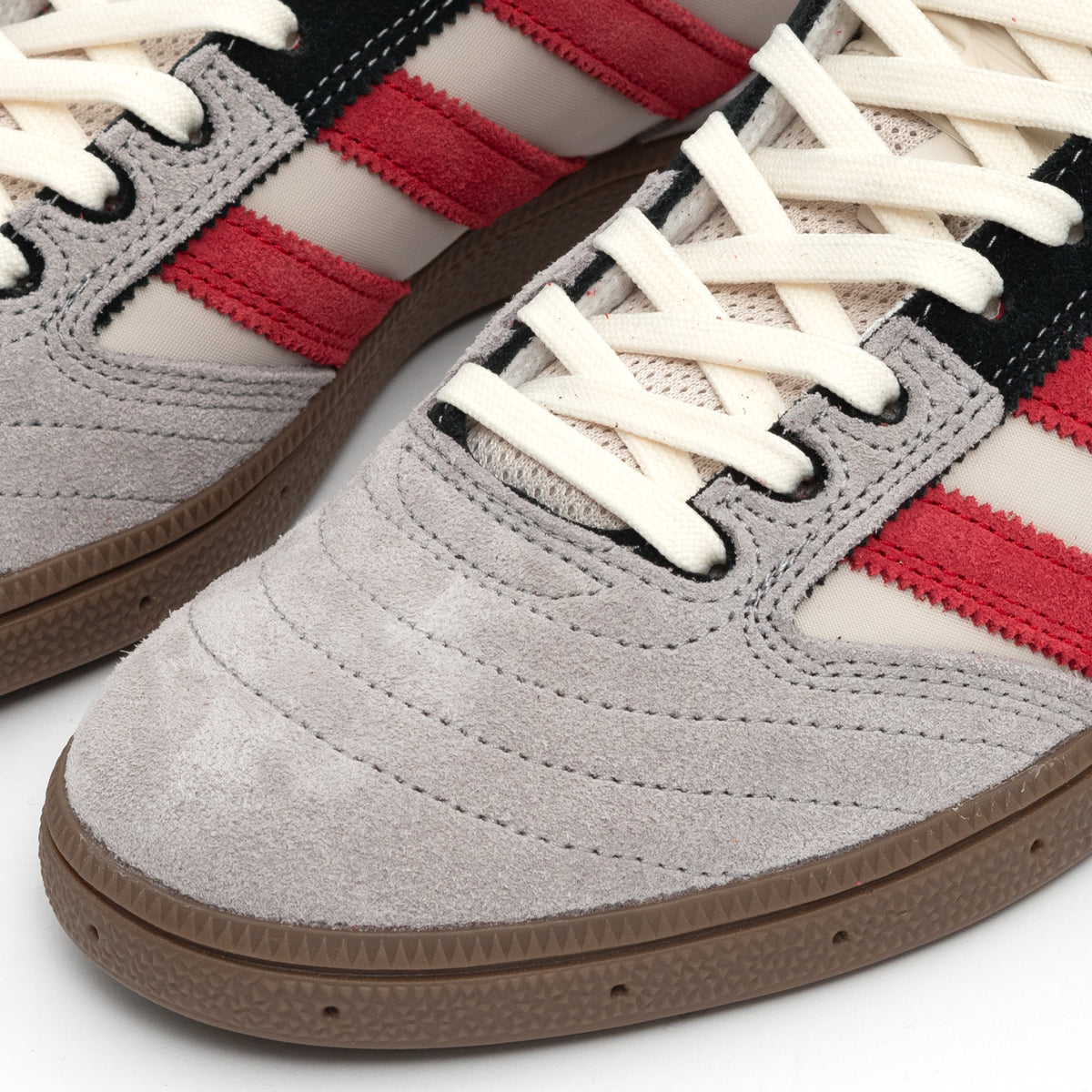 Busenitz (Creme/Red/Brown)