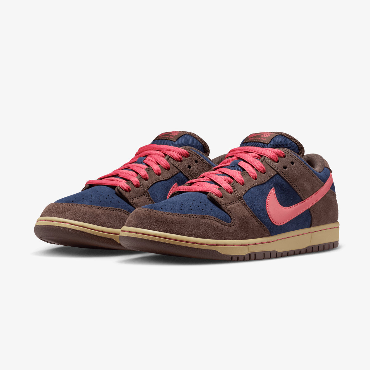 Nike SB Dunk Low (Baroque Brown/Adobe)