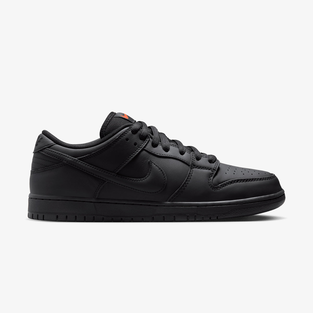 Nike SB Dunk Low(Black/Black/Black)