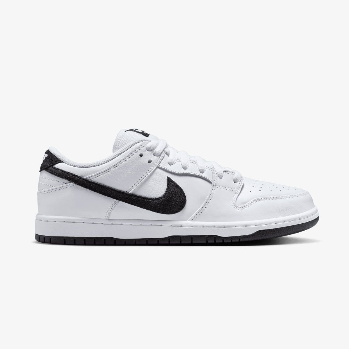 Dunk Low (White/Black/Black Sole)