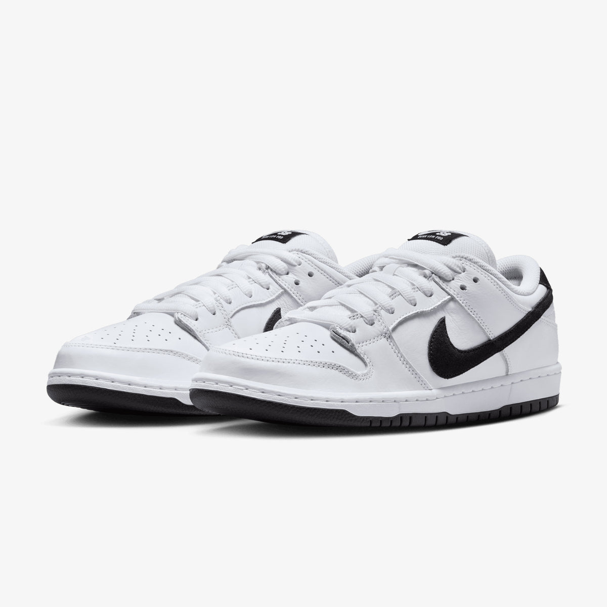 Dunk Low (White/Black/Black Sole)