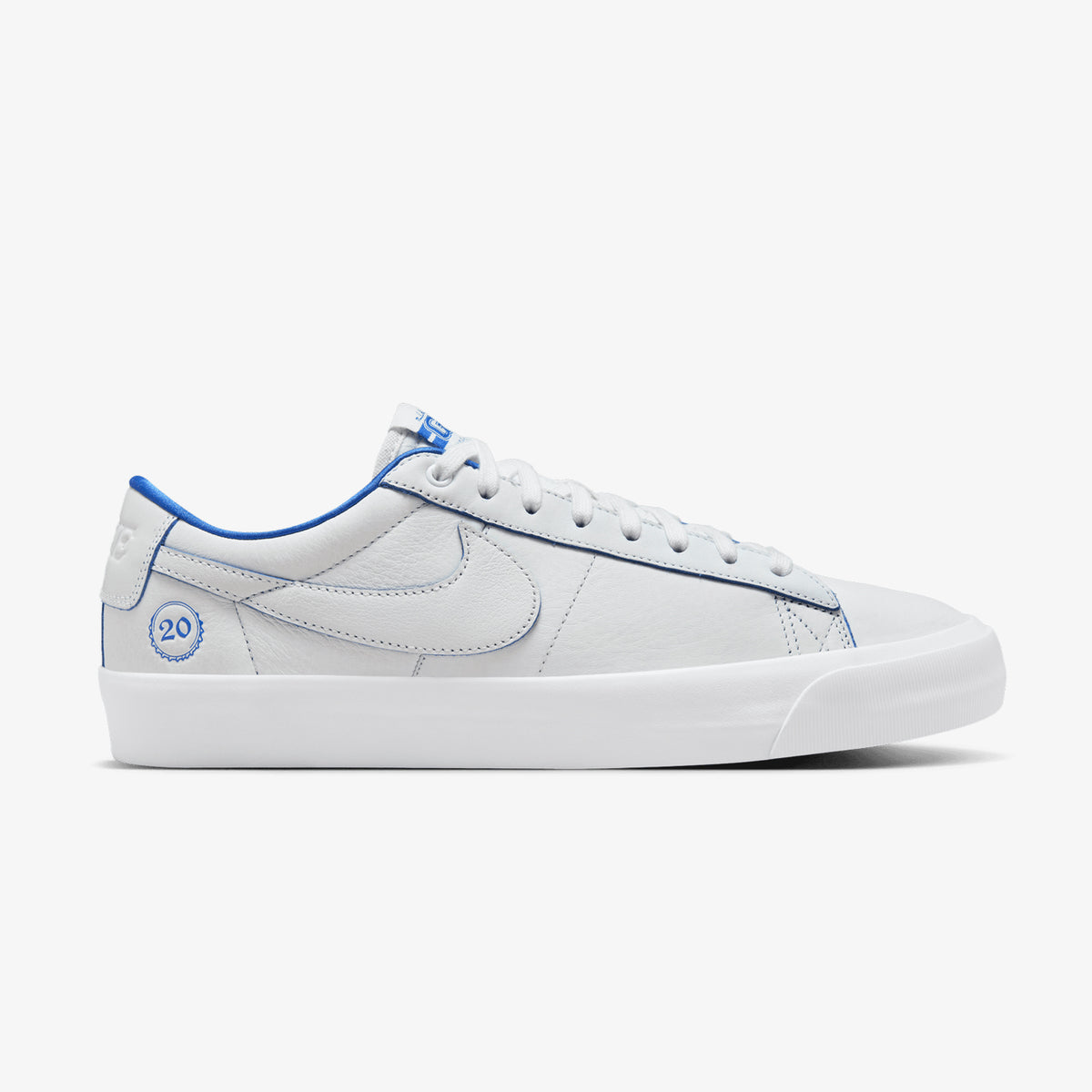 Blazer Low GT (Summit White/Royal Blue)