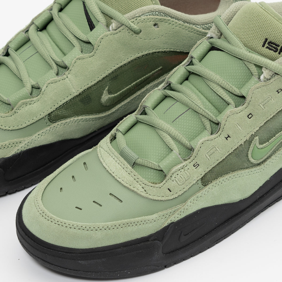 Air Max Ishod (Green Oil)