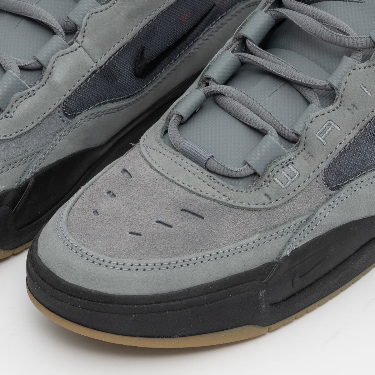 Ishod 2 Air Max (Cool Grey)