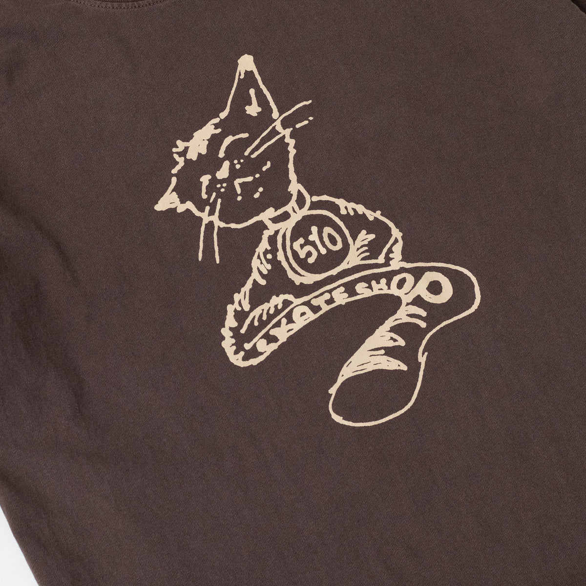 510 Micah Cat Tee (latte brown)