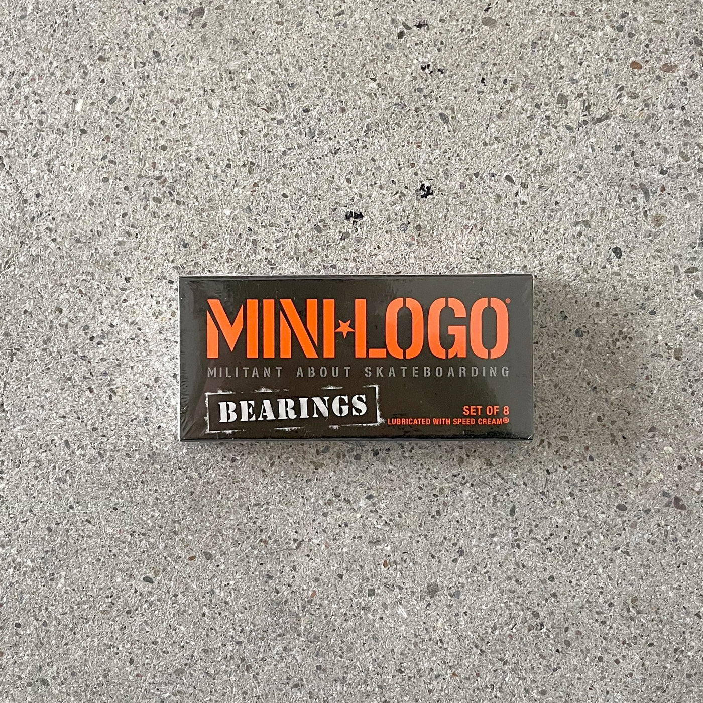  - Bones Mini Logo Bearings