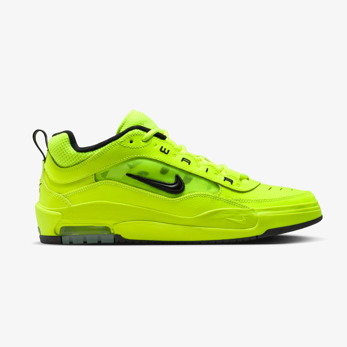 Air Max Ishod Tennis Ball