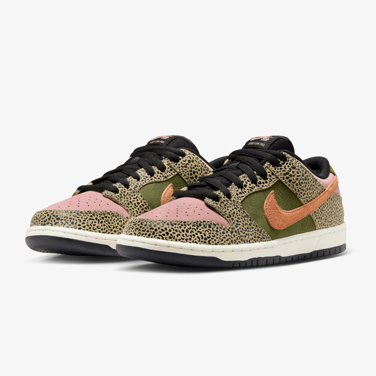 Nike SB Dunk Low (Arts &amp; Rec Safari)