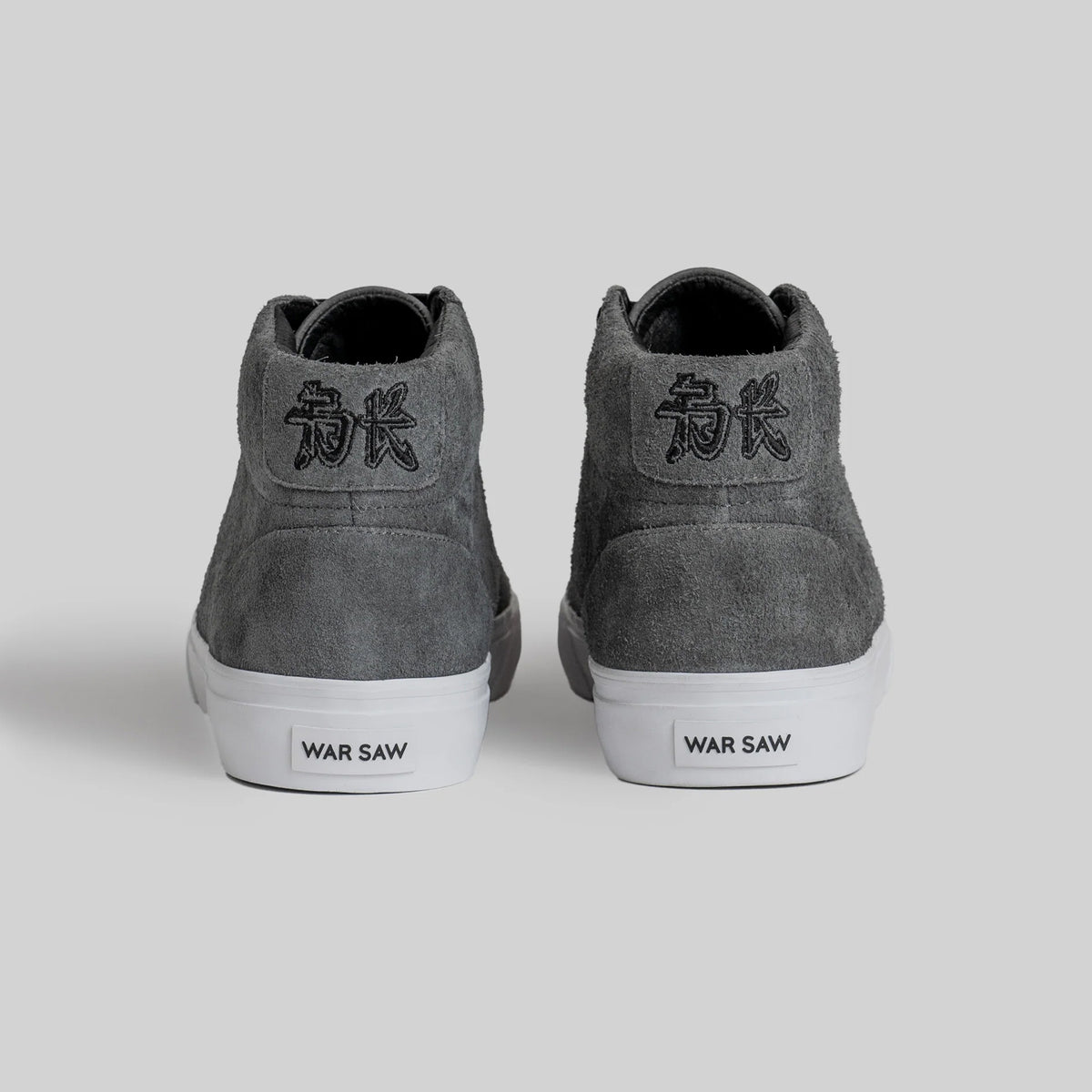 Chapter Mid BK (Dark Grey/ White)