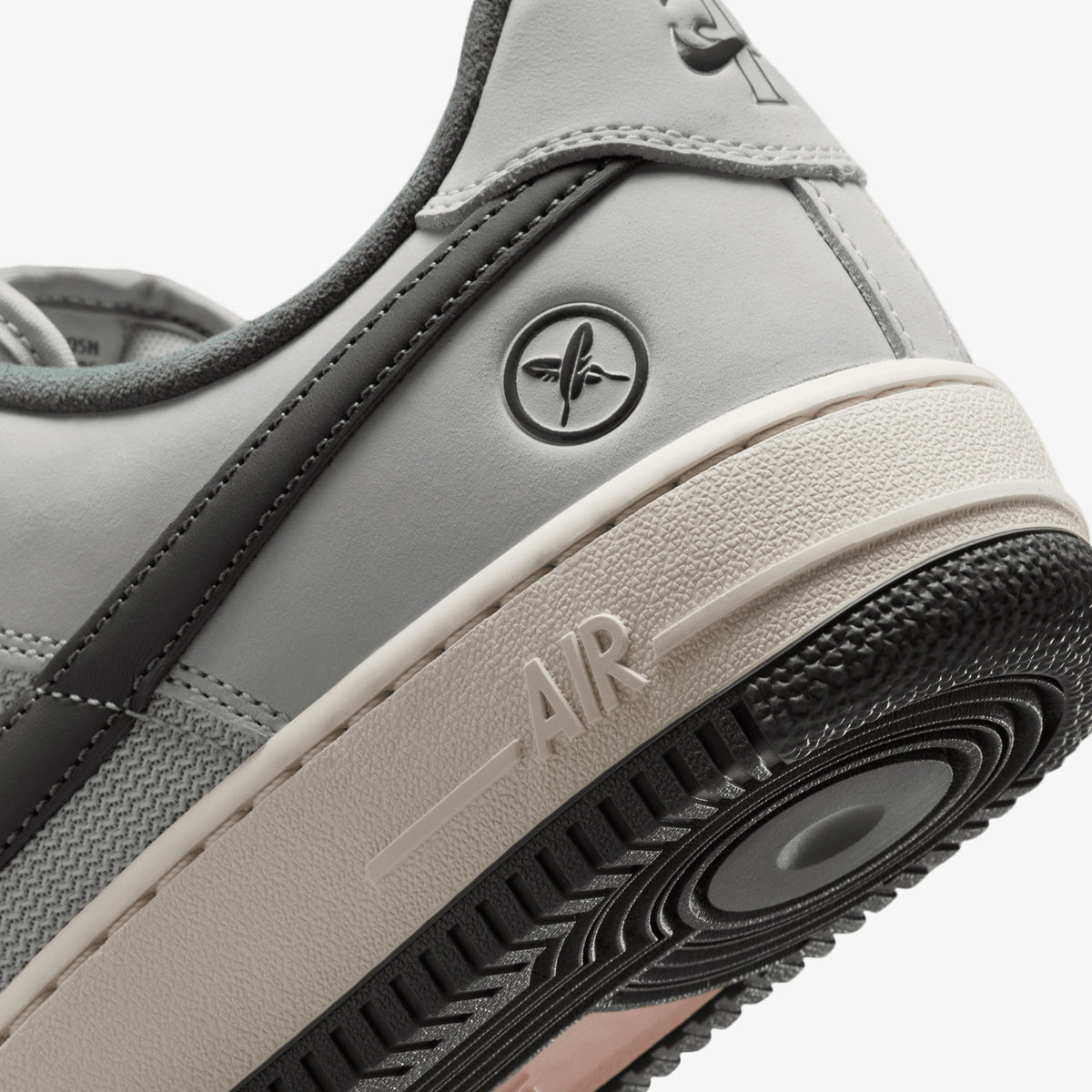 Nike SB Air Force 1 Yuto (White/Iron Grey)